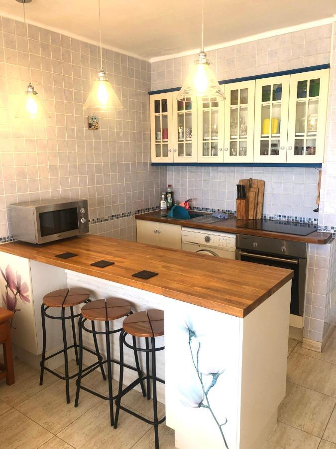 Casa Joe, Cosy One Bedroom Apartment On Popular Complex With Pool ติอาส ภายนอก รูปภาพ
